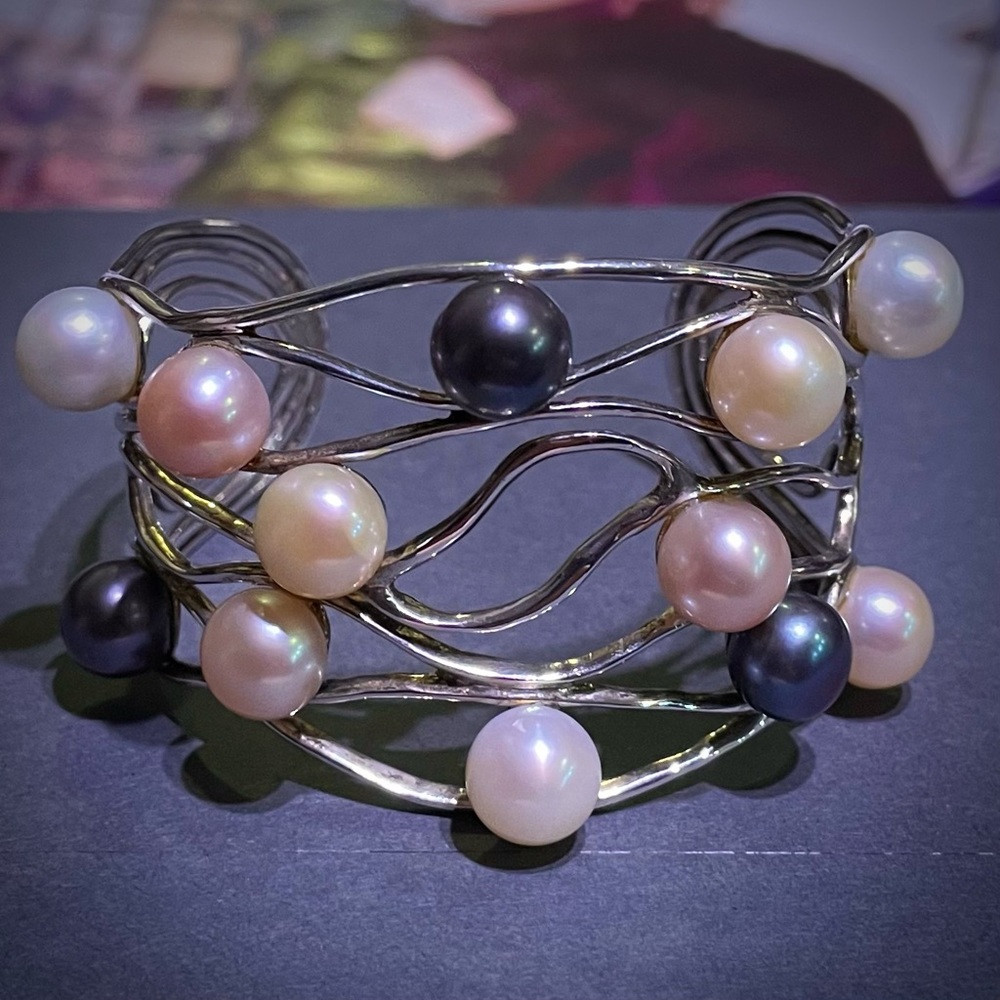 Sterling silver vintage pearl cuff multicolored
